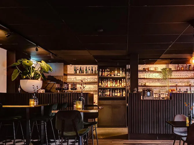 De bar bij Verras